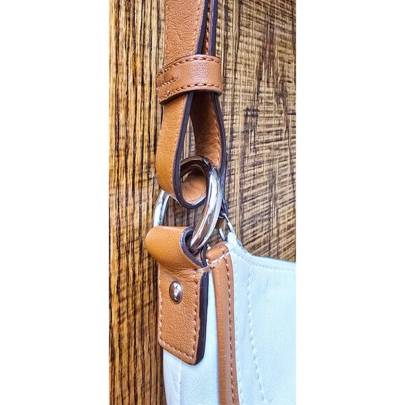 Y2K Coach Hamptons Large Ergo Soho Ivory Cream & Camel Leather Hobo Buckle Bag - Picture 11 of 16